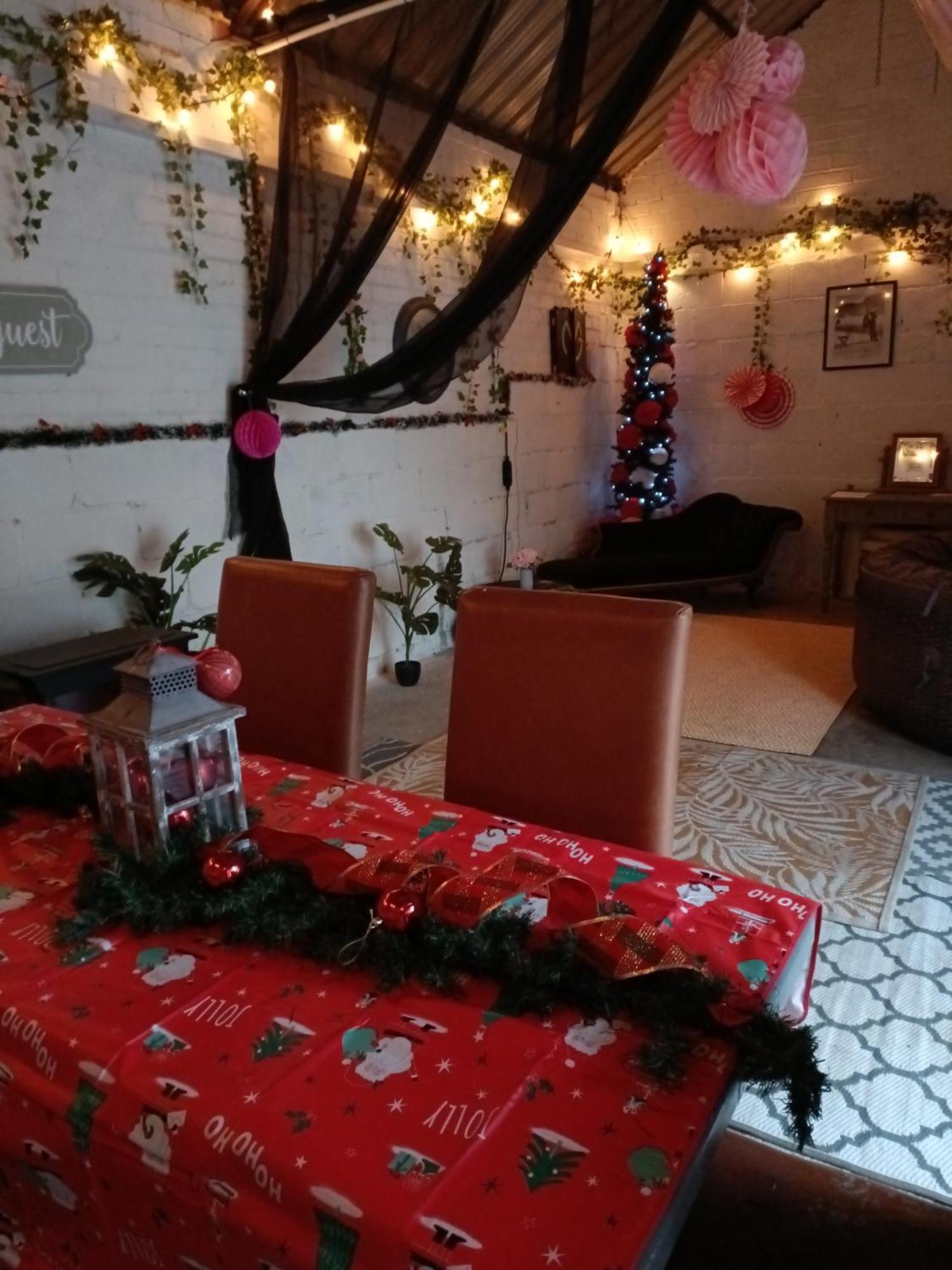 The White Dove Bed And Breakfast With Glamping Newark Showground Экстерьер фото